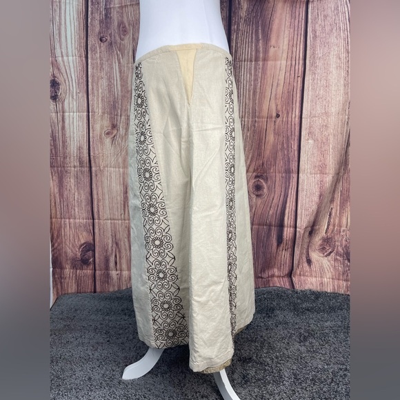 Tweeds linen rayon blend embroidered lined tan skirt women’s size 6 - Picture 5 of 15
